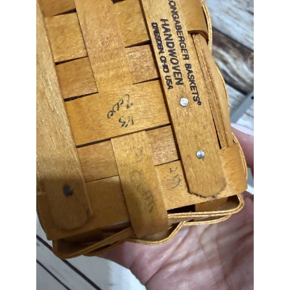 Longaberger 2001 classic